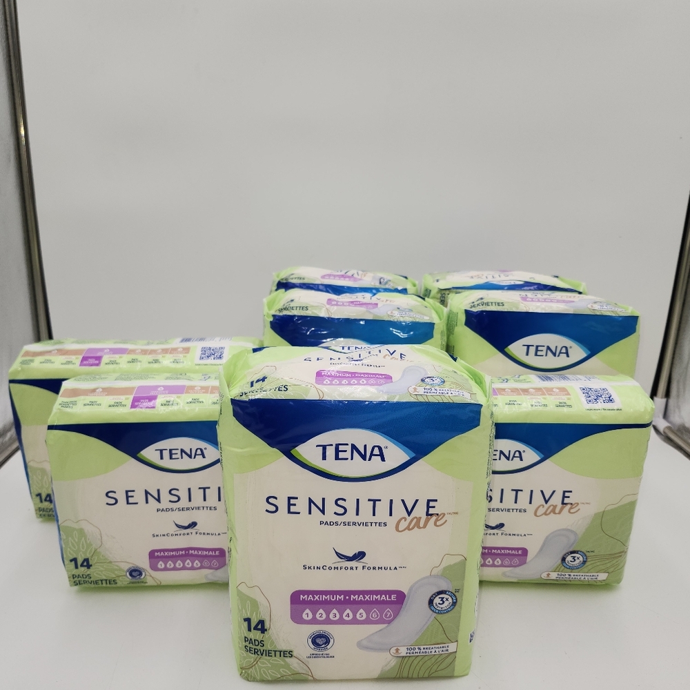 8 NEW Packs of Tena Intimates Maximum 14 Count Sensitive